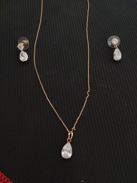 Весільна біжутерія