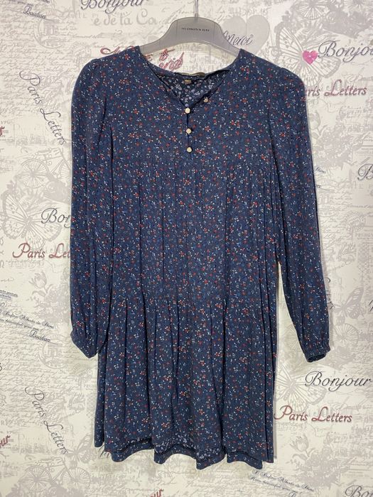 Сукня для дівчинки