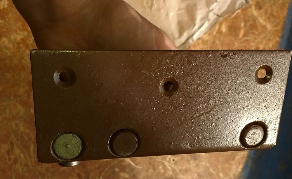 Продам замок Конотоп  старого образца на гараж старого образца.