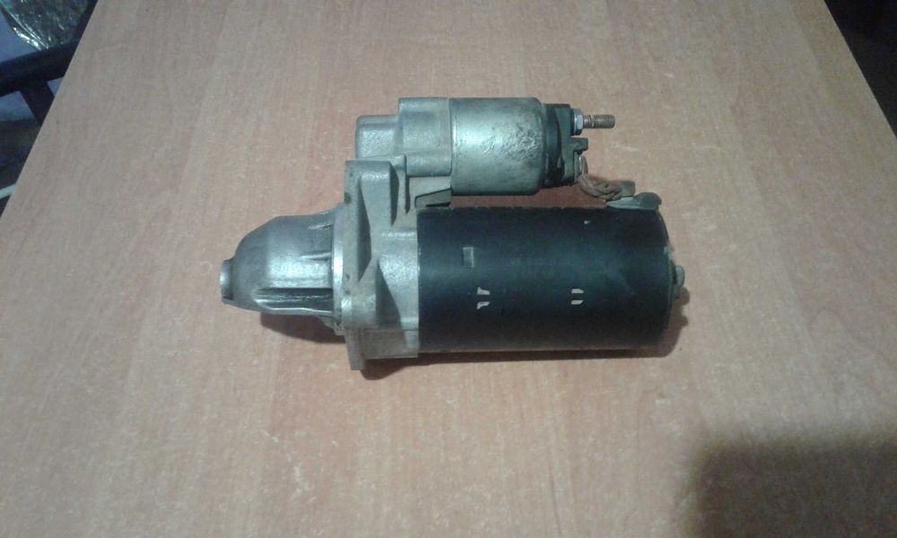 Стартер автомобильный