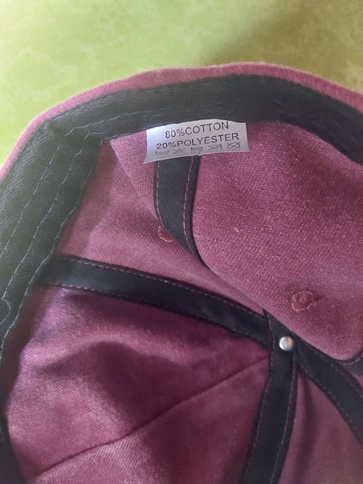 Czapka z daszkiem baseballówka różowa napis MALTA