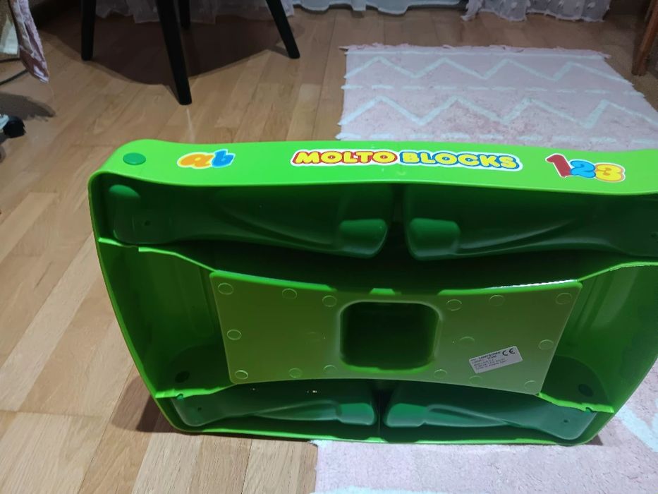 Mesa criança multifuncional usada