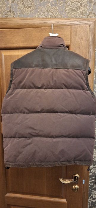 жилет Human Nature, пуховик