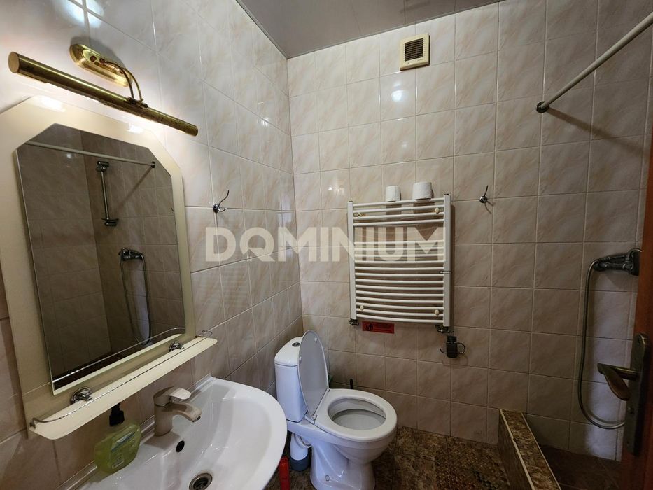 Продається готельний комплекс в м. Тячів