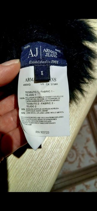 Брендовая вязаная шапка  лама с кроликом .ARMANI.Оригинал