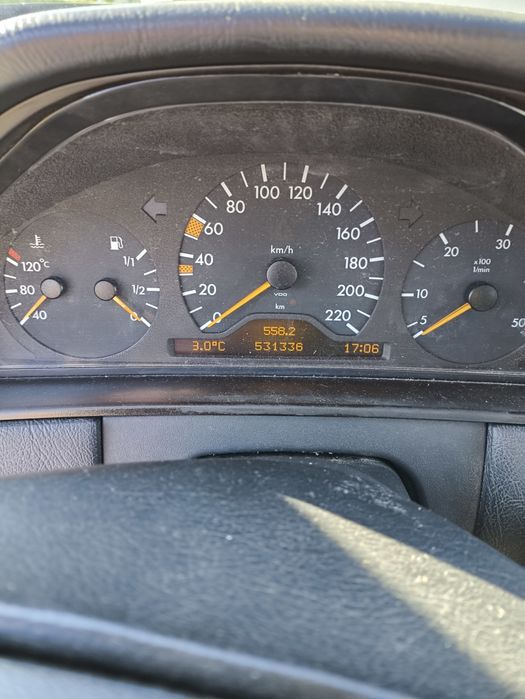 Mercedes E 290 td 1996