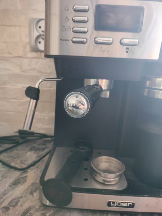 Ekspres do kawy ciśnieniowo przelewowy yoer