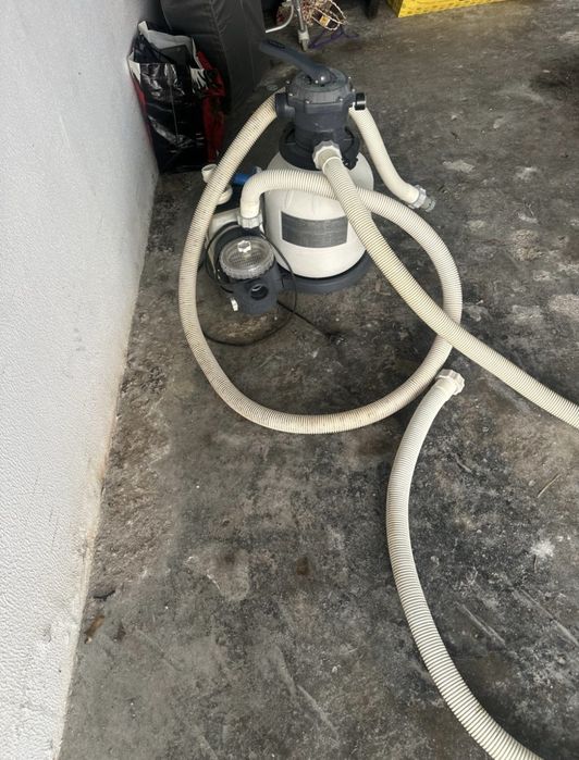 Bomba e filtro areia Intex