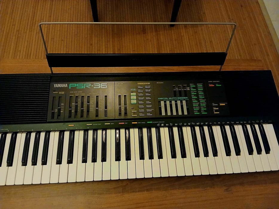 Teclado Yamaha PSR-36