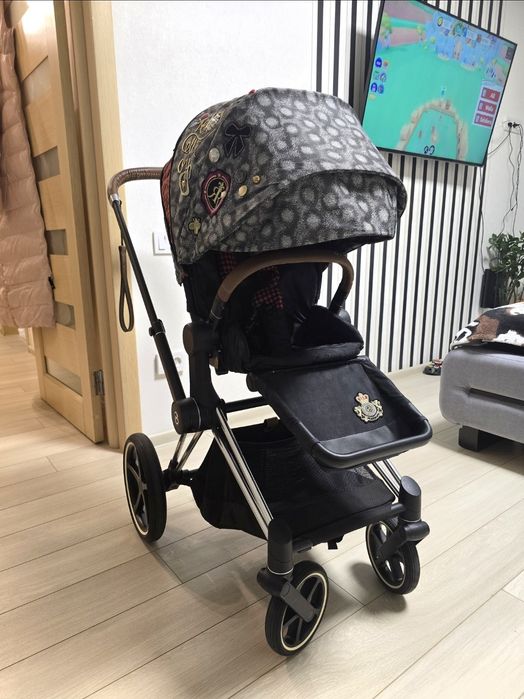 Cybex Priam Rebellious 2 in 1.