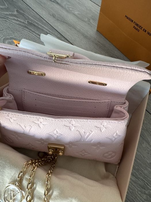 Louis Vuitton Nano Madeleine Rosa
