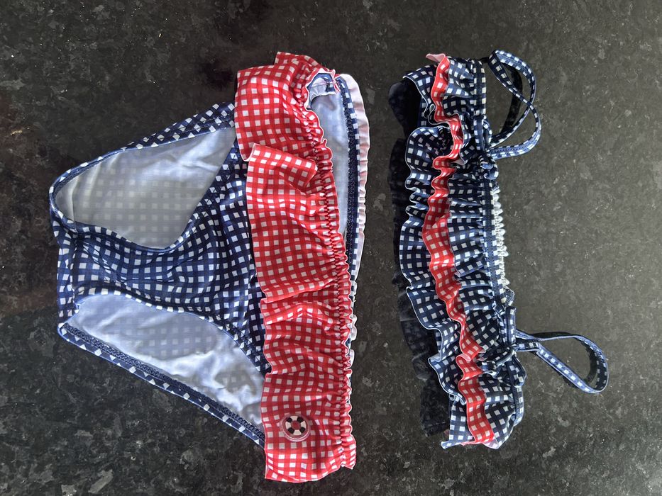 Bikinis vários.. tudo impecável.