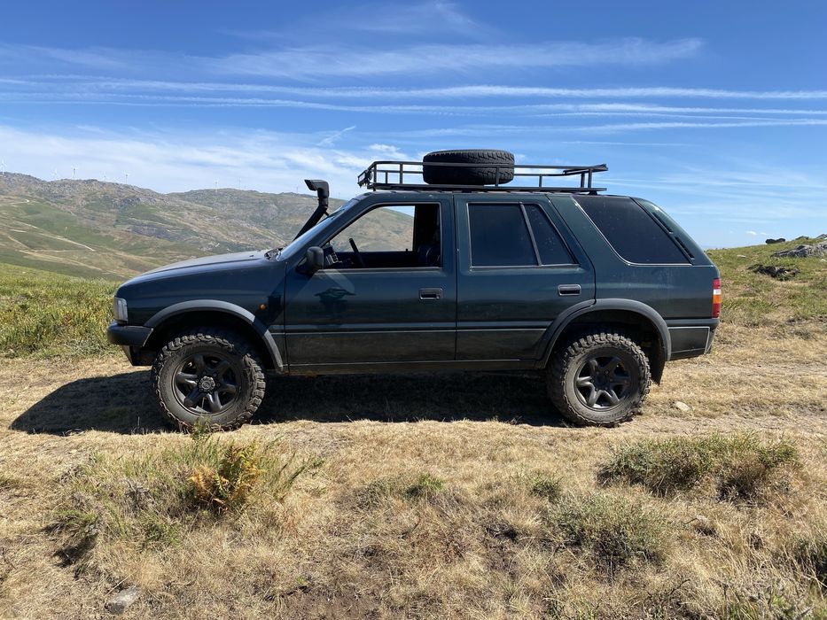 Opel Frontera 2.8