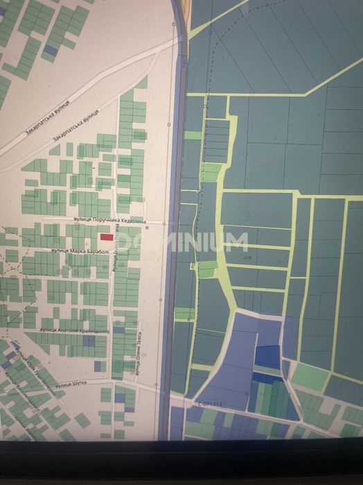 Продається земельна ділянка в м. Хуст