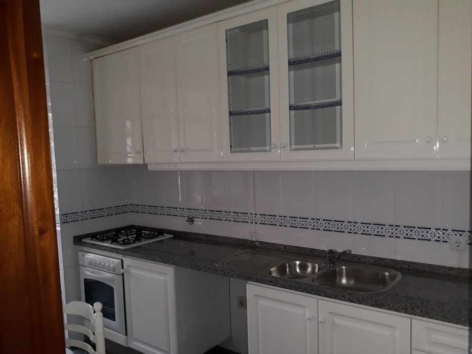 Vendo t2 com suite em Serzedo, VNG