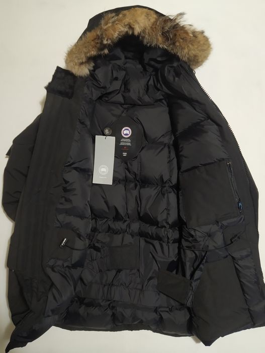 Чоловічий пуховик Canada Goose