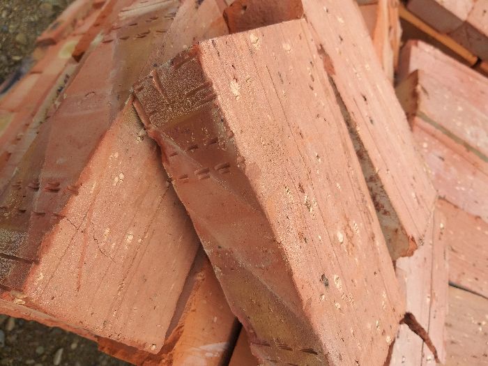 Цегла різних видів.Найкращі ціни.Доставка-Сколе та район