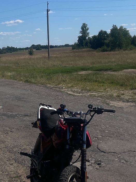 Мотоцикл продам.