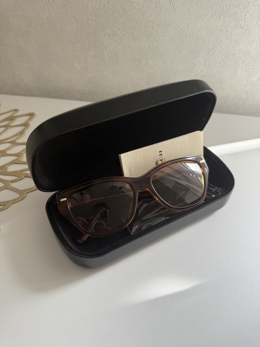 Сонцезахисні окуляри Coach