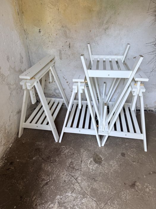 cavaletes brancos ikea