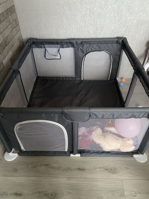 Манеж або сухий басейн