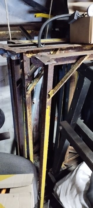 Рами від стелажів з кутника 40х40 розмір 750 см на 1300 см 16 шт