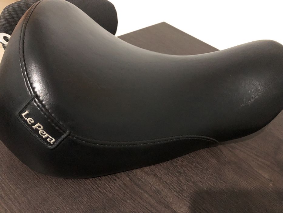Banco harley  davidson 883