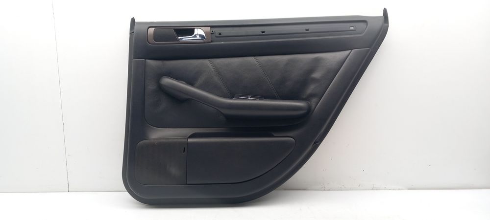Forra porta / quartela trás direita AUDI A6 Avant (4B5, C5)