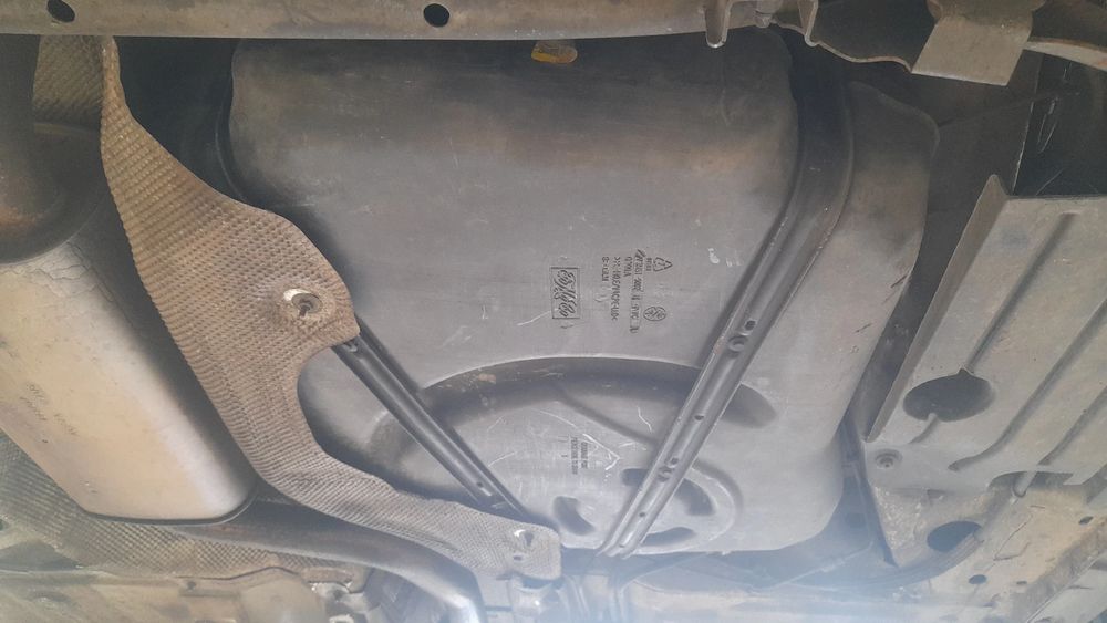 Depósito combustível FORD C-Max (DM2)