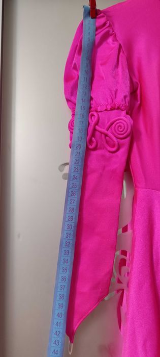 Турнірна сукня бейсик