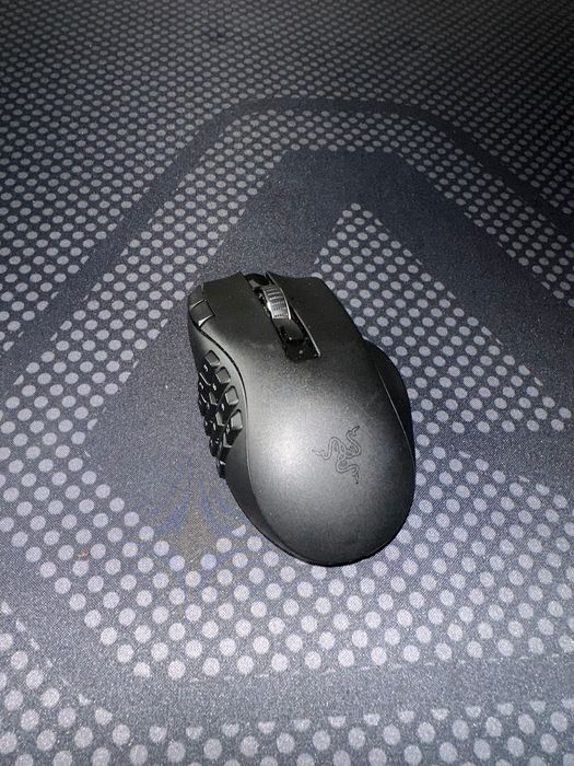 Rato RAZER NAGA V2 HYPERSPEED