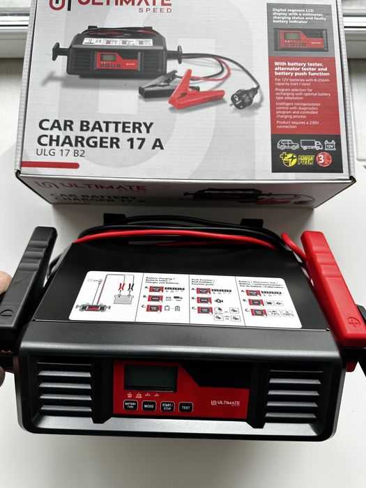 Потужний зарядний пристрій Ultimate Speed ULG 17 B2  12V дисплей