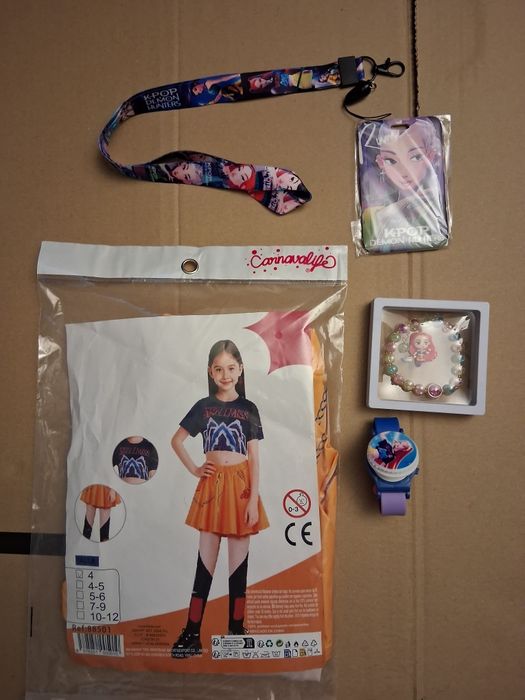 Conjunto de vários artigos K-pop