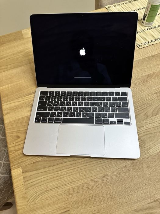 MacBook Air M3 2024 8/256 Ідеал 98% АКБ Коробка Одеса