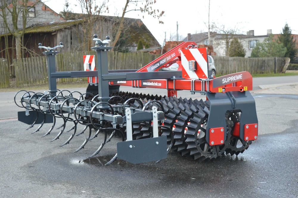 Wał Pryzmatyczny Aragon Duo S 300 DA Landtechnik przedni Tuz Frontpack