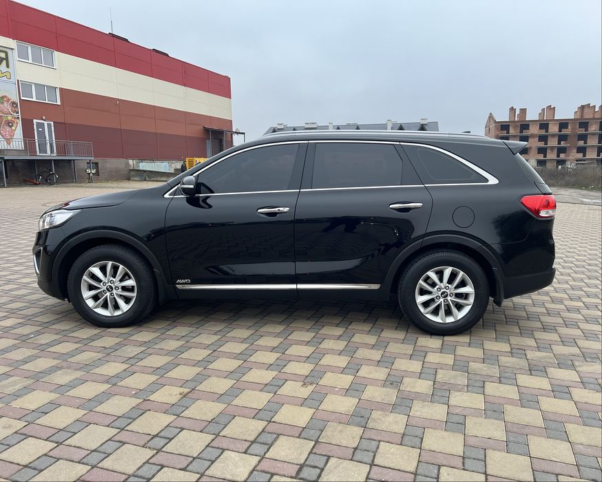 Kia Sorento 2.2  4WD. Офіційна ! ! !