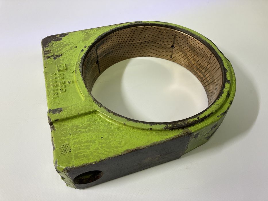 Obudowa ucho piasta bębna bęben rotor nożowy CLAAS JAGUAR