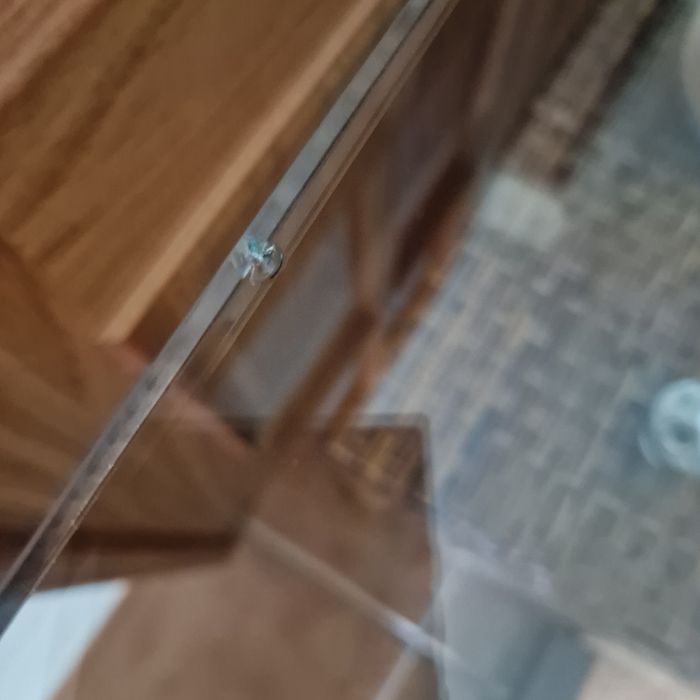 Mesa vidro com pé em ferro