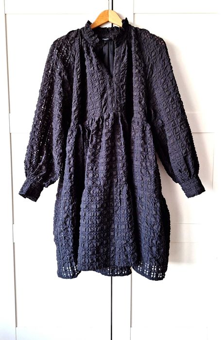 Krótka Sukienka z Fakturą Mapp Jeans Czarno Granatowa