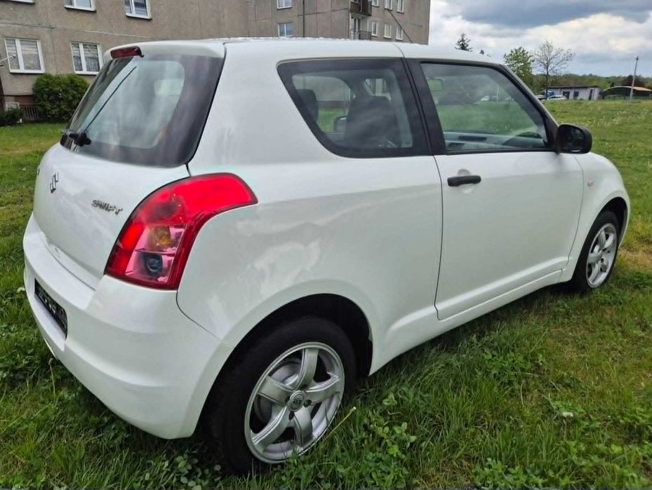 Suzuki Swift 1.3 Benzyna* Klima*Polecam*Śląsk*