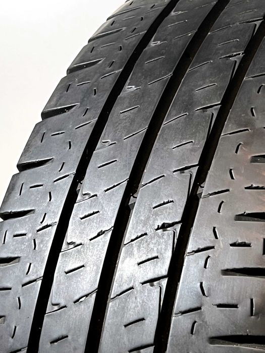 Pneus Michelin Agilis + 205/65/16C - Excelentes