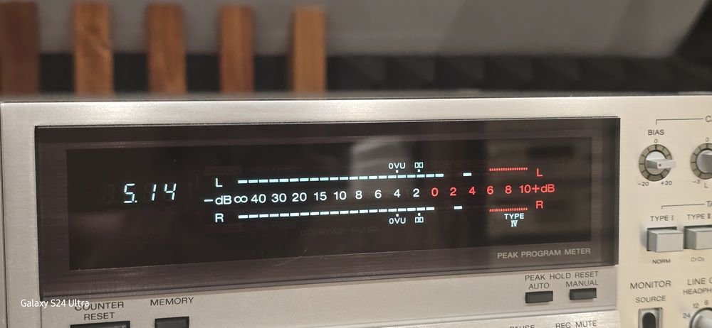 Sprzedam Sony tc-k777