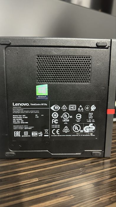 Lenovo Thinkcentre m720q