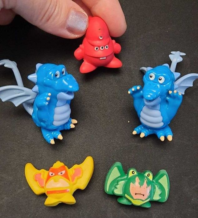 Коллекции игрушек Киндер. Капитан Врунгель, Бегемотики, Пираты