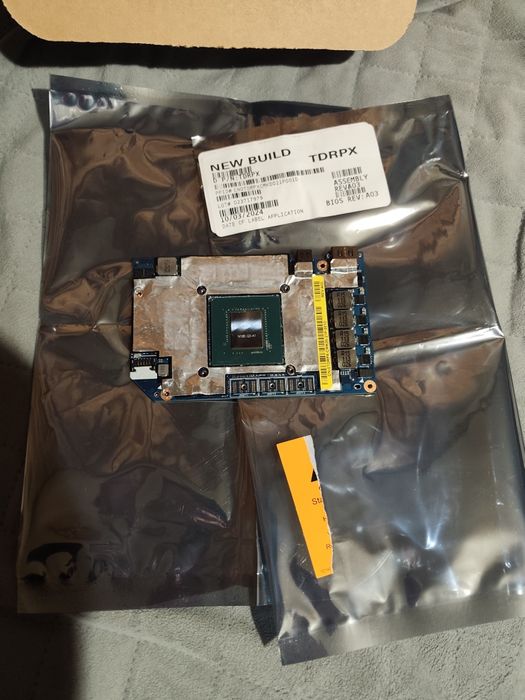 Відеокарта Nvidia Quadro P4200 Dell Precision 7730/7740