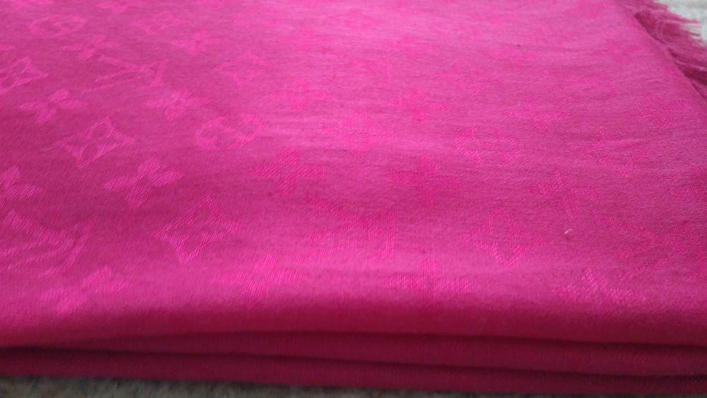 Палантин Луї Віттон