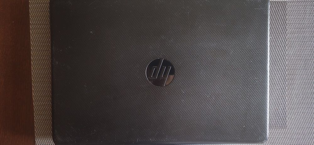 Hp 245 g9 ryzen 5 3500u