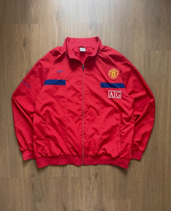 nike manchester united - купить мужские кофты и свитеры - Цена на