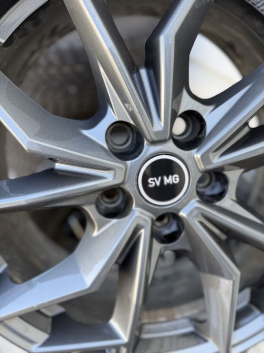 Jantes 18 Alutec para BMW Série 1 em 5x120