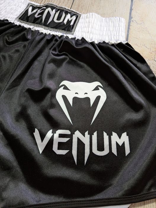 Шорти Venum (професійні шорти для боксу, кікбоксингу, муай тай, ММА)